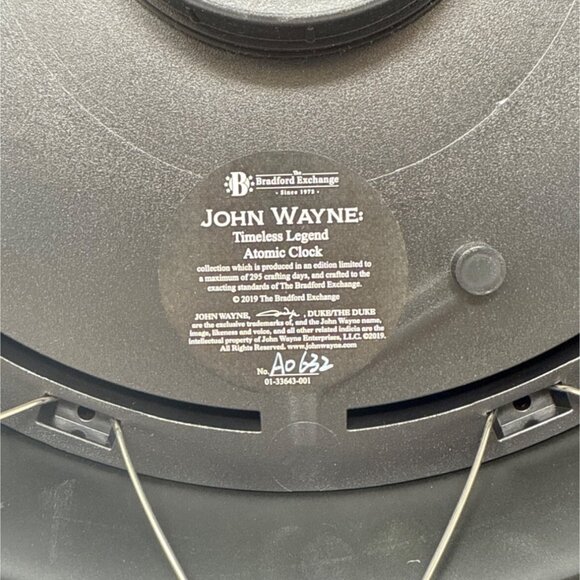 Limited Edition John Wayne Timeless Legend Atomic Wall Clock Rare - Picture 4 of 4